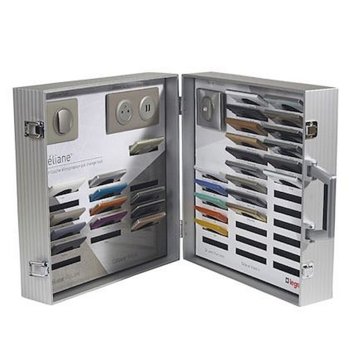 Valise de présentation plaques Céliane 34 finitions-068600-3414970519245-LEGRAND