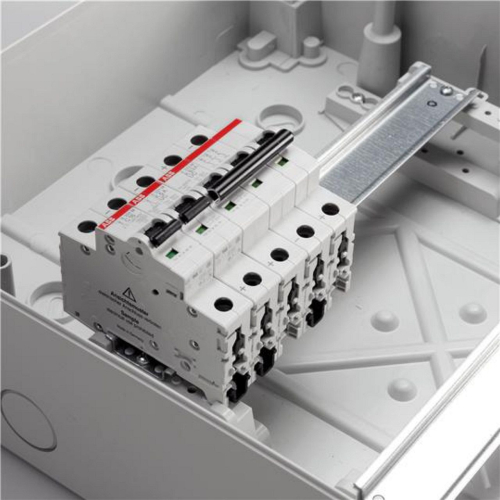 Coffret Mistral65 4X12M+Borniers Terre-1SLM006501A1217-8000126107340-ABB