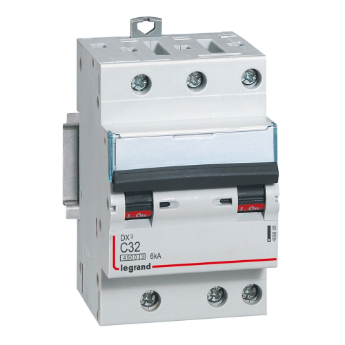 Disj. DX³ 4500kA 6kA arrivée haute/départ bas à vis 32A -courbe C -1 module-406895-3245064068956-LEGRAND