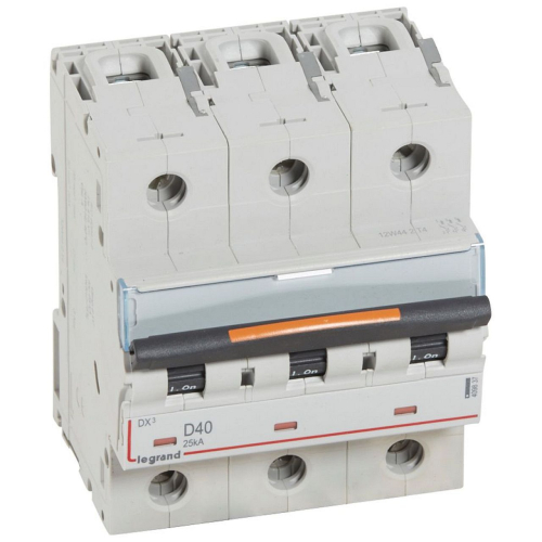 Disjoncteur DX³ 25kA arrivée haute/départ bas vis 3P 40A -courbe D - 4,5 mod-409837-3245064098373-LEGRAND