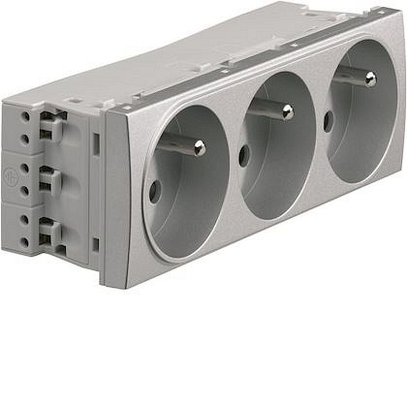 Systo prise de courant triple spécial goulotte 2P+T 16A 250V 6 modules Titane