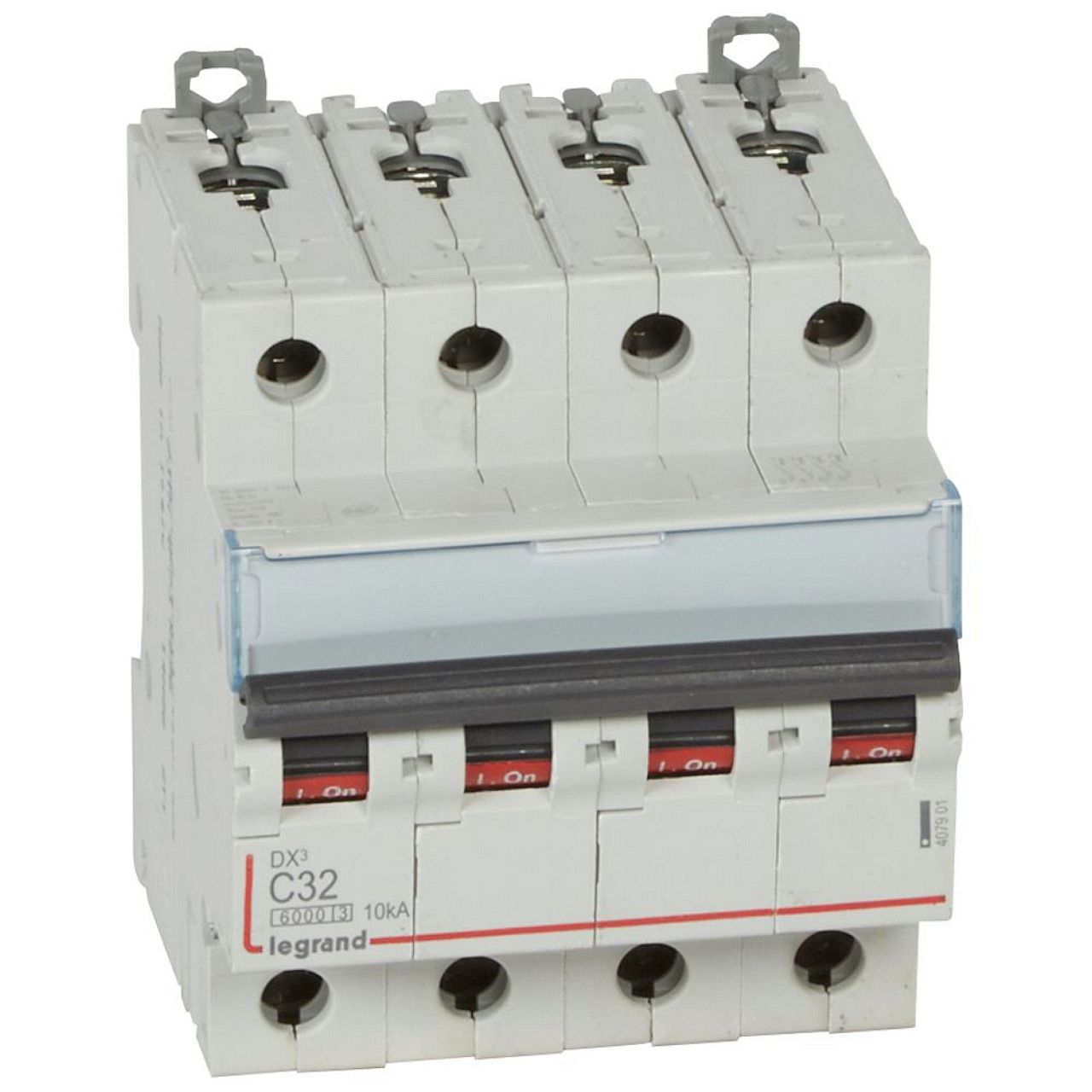 Disjoncteur DX³ 6000 -vis/vis- 4P- 400V~-32A-courbeC-peigne HX³ trad 4P - 4M