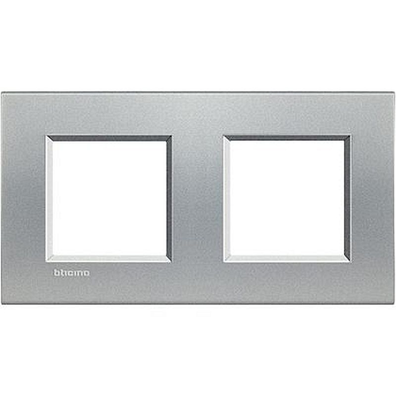 Plaque Livinglight Neutre 2+2 modules horizontal ou vertical - Tech