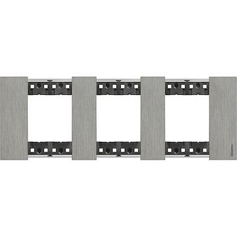 Plaque de finition Living Now Collection Les Noirs 3x2 modules finition Acier